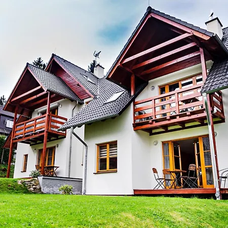 Wonder - Gorskie Na Osiedlu Dozorowanym, Z Kominkami I Placem Zabaw