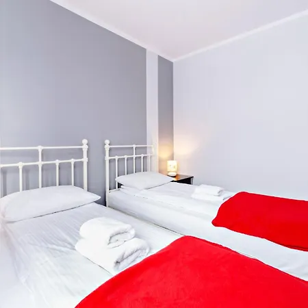 Wonder - Gorskie Na Osiedlu Dozorowanym, Z Kominkami I Placem Zabaw