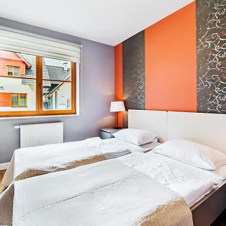 Wonder - Gorskie Na Osiedlu Dozorowanym, Z Kominkami I Placem Zabaw Карпач