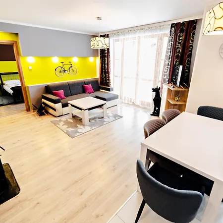 Wonder - Górskie Na Osiedlu Dozorowanym, Z Kominkami I Placem Zabaw Apartamento *