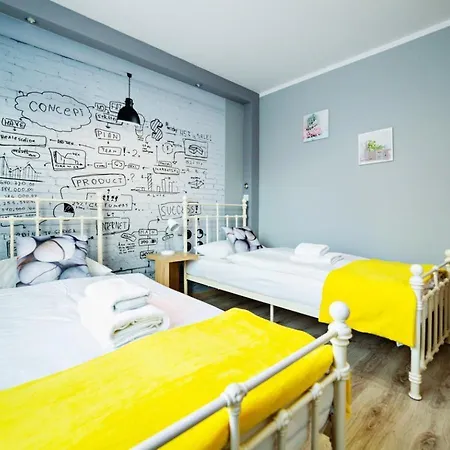 Wonder - Gorskie Na Osiedlu Dozorowanym, Z Kominkami I Placem Zabaw Карпач